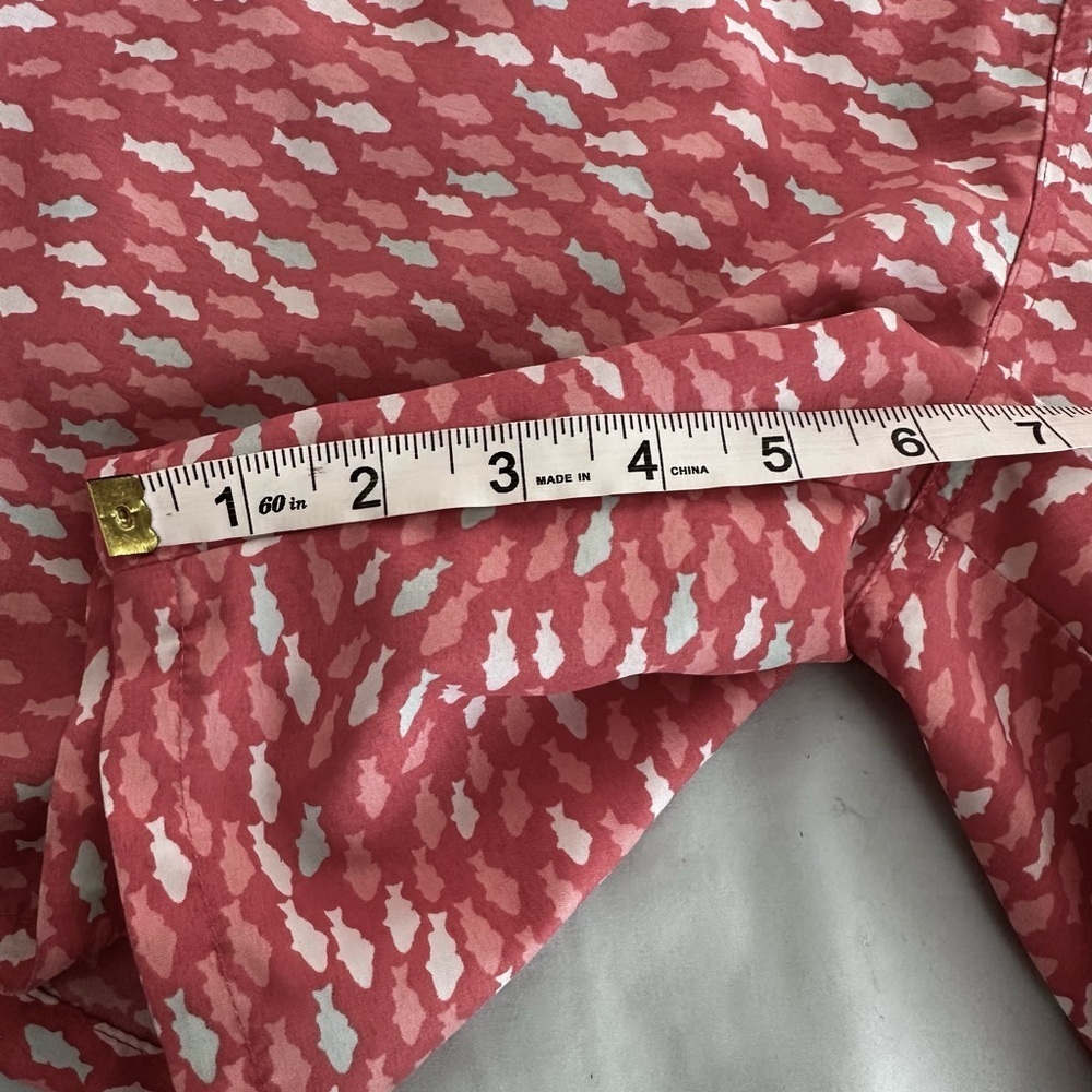 Vineyard Vines Shorts Mens XL (16) Pink Fish Swim Trunks Pockets Mesh Lined - Picture 5 of 10